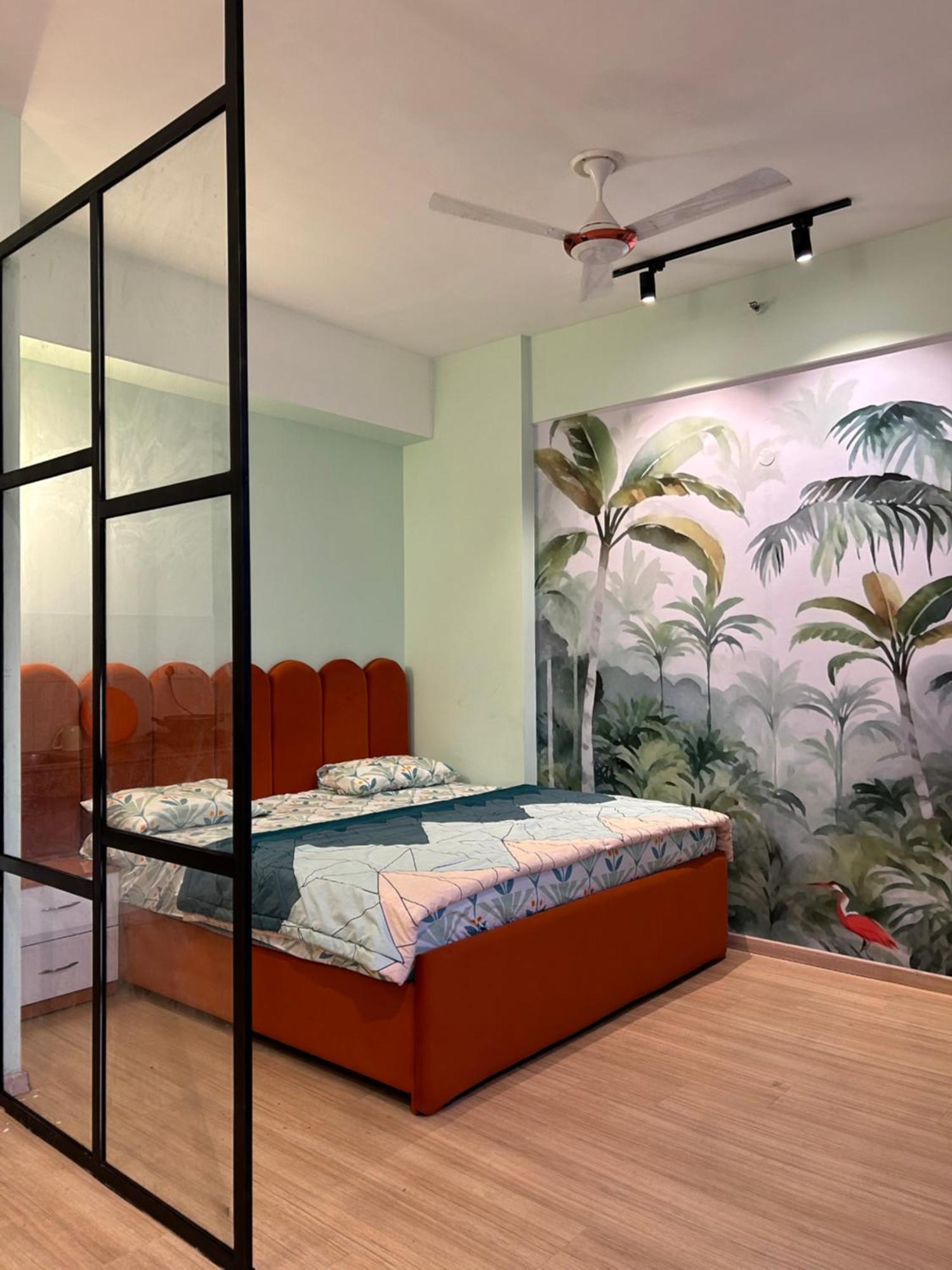 Saffron Delight Dlf My Pad